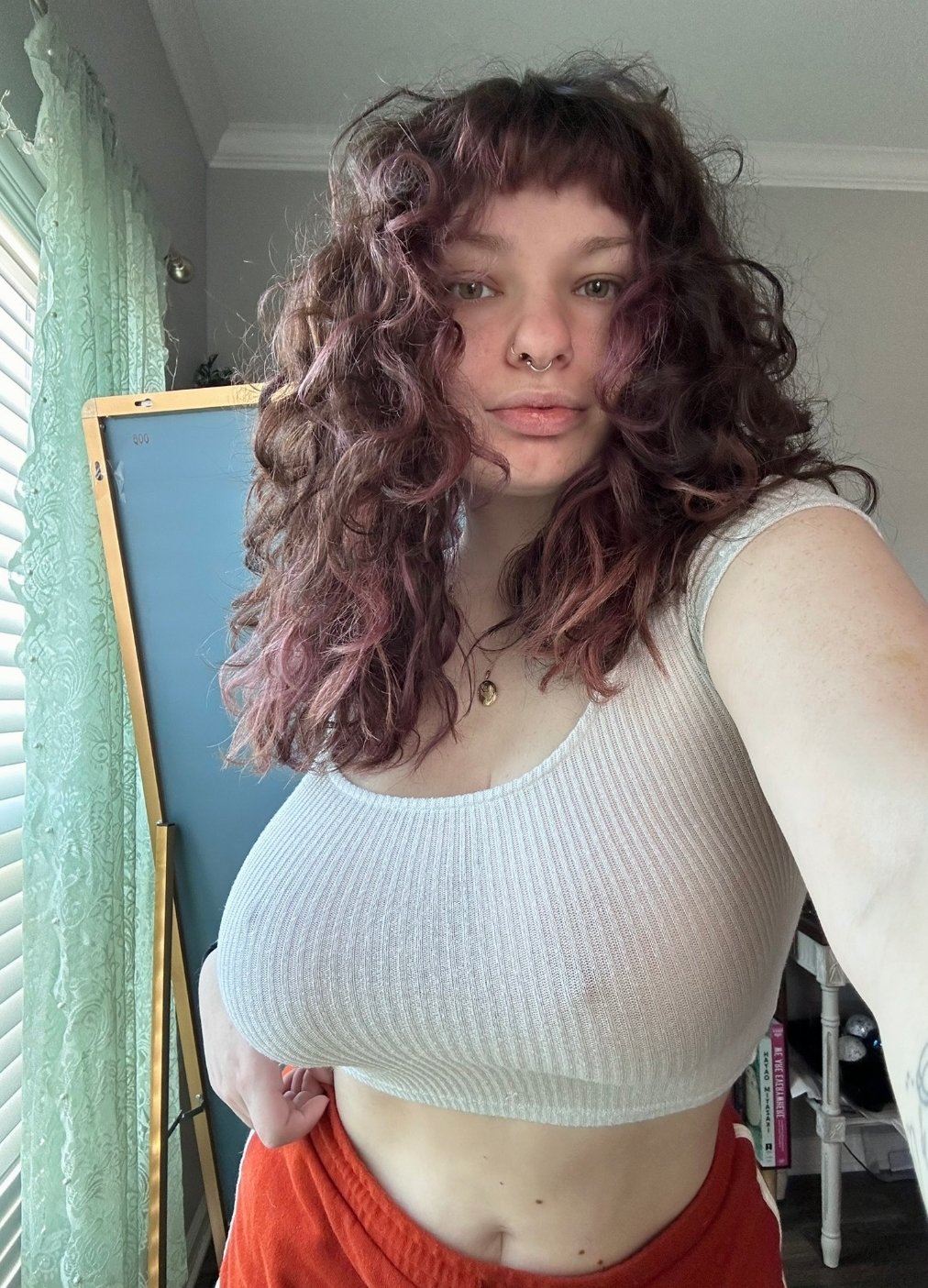 Hotjuliachanty de Hauts-de-Seine, France