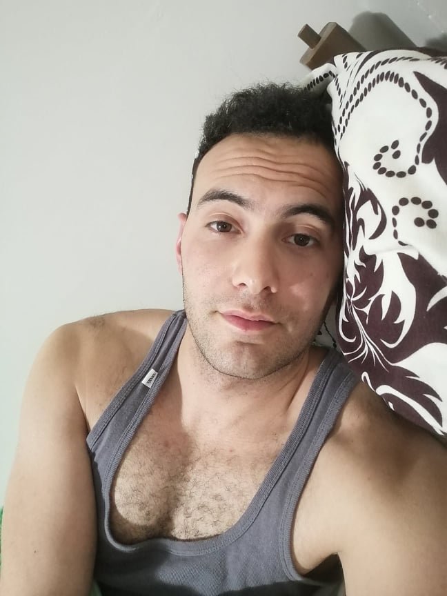 yuyu6900 de Paris, France